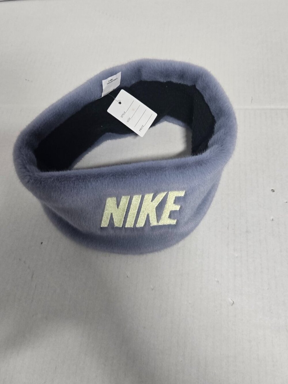 ❄️🔥 NIKE PLUSH FAUX FUR WINTER HEADBAND EAR WARMER – $29 🔥❄️